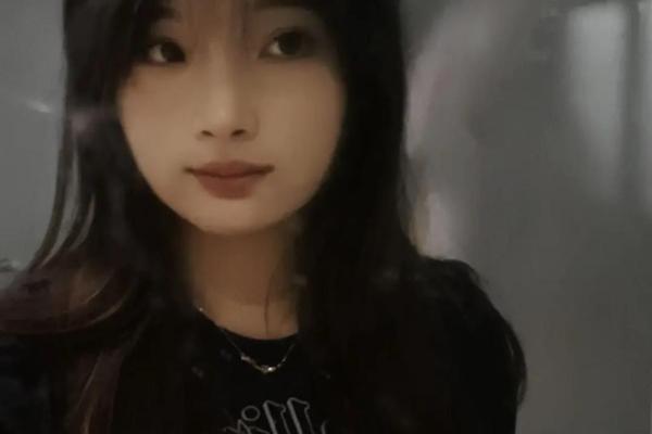 天蝎座会心仪陪伴自己的女孩吗
